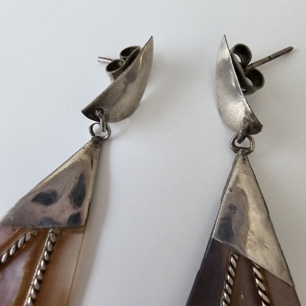 Vintage Southwestern Mother of Pearl Statement Earrings - Carved Geometric MOP - Picture 7 of 10